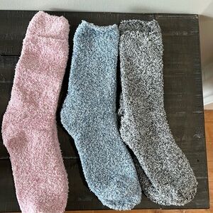 Denver Hayes Womens Chenille Socks Giftset- Pink, Blue, Grey. New never worn.